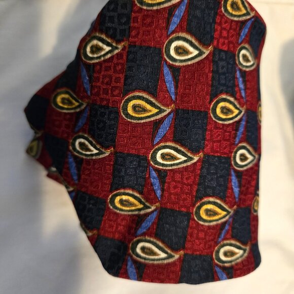 Natica Mens Tie Great Condition - Picture 7 of 7